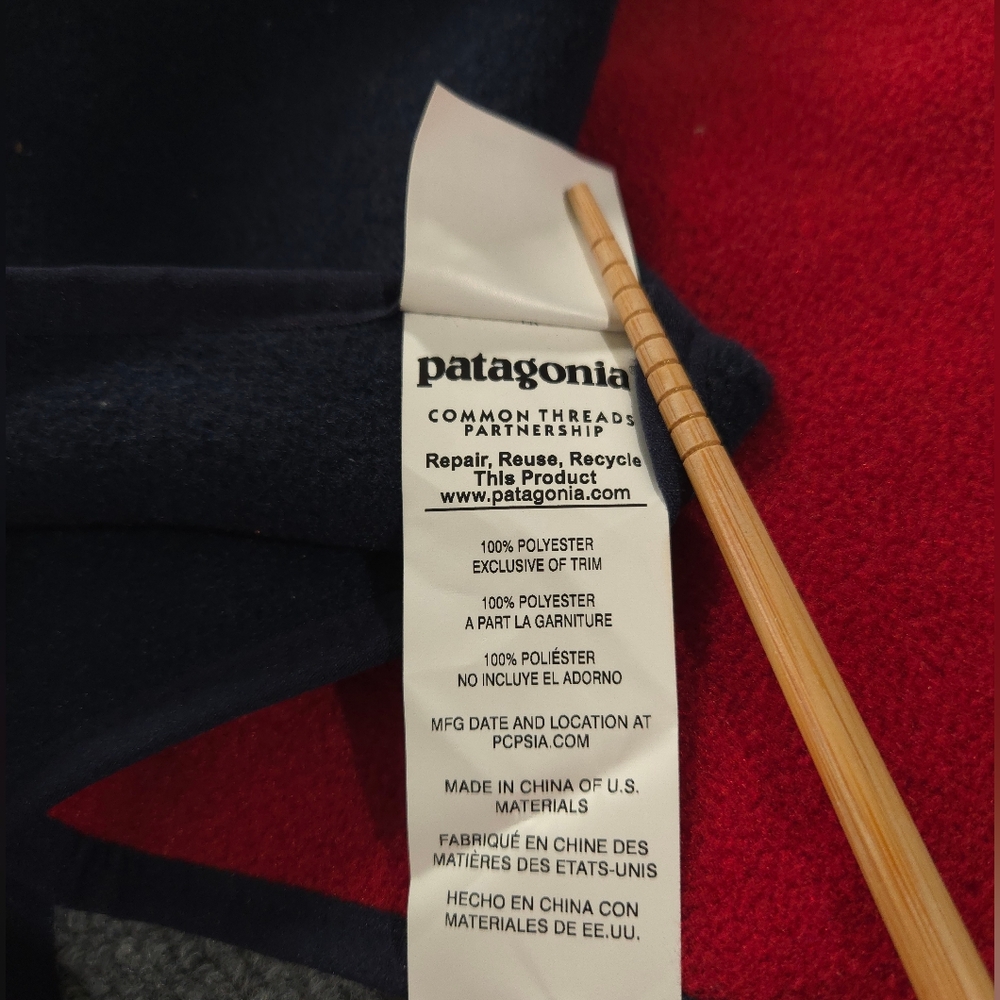 Patagonia Synchilla fleece Scarf Navy Blue And Red - Picture 5 of 8
